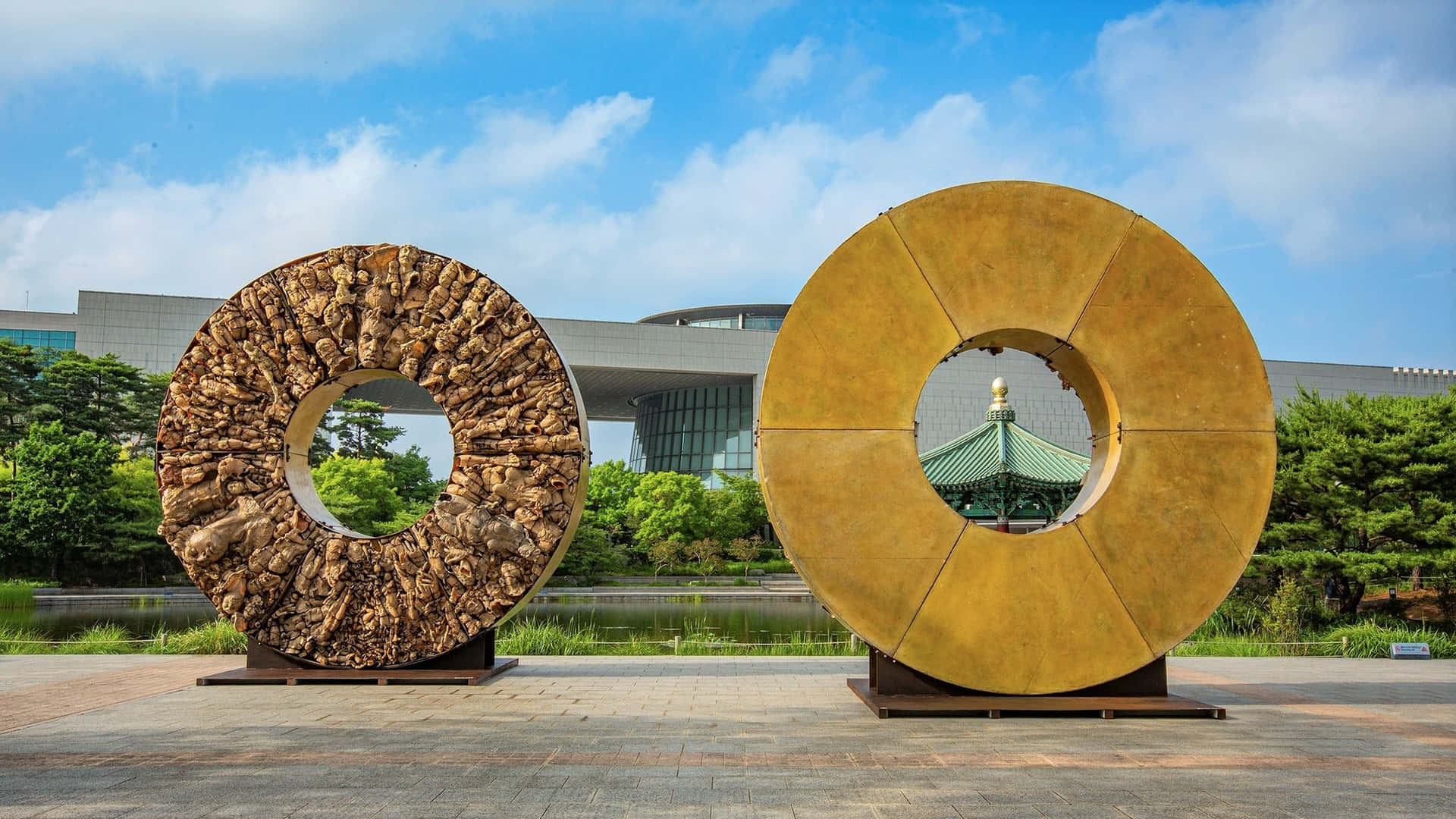 National Museumof Korea Sculptures Wallpaper