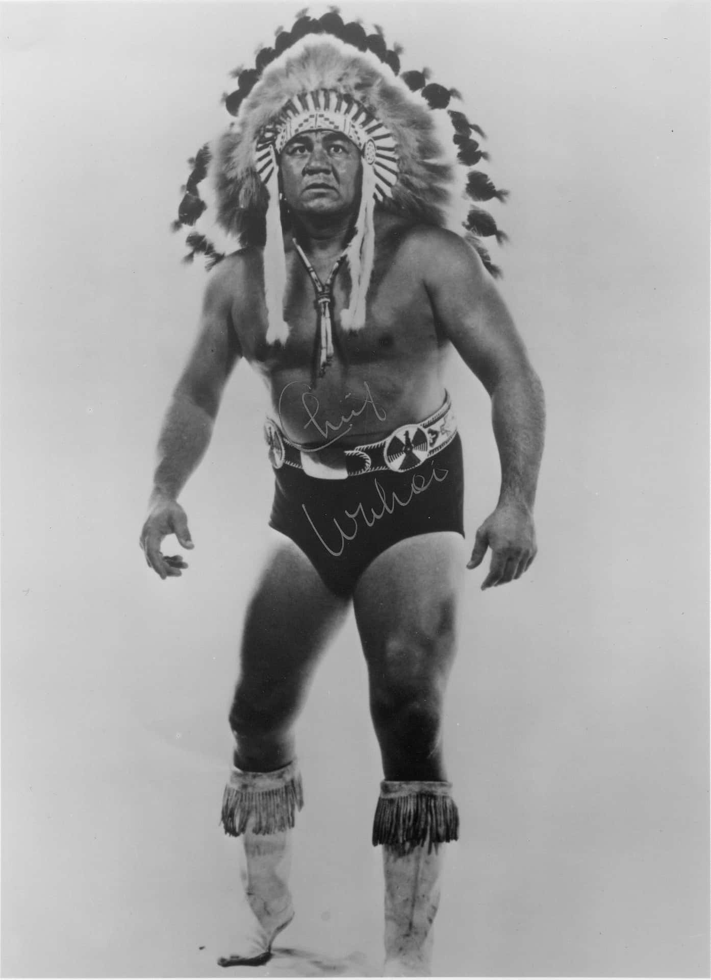Native Amerikanske Wrestler Wahoo McDaniel Vintage Fuldt skud Skiller sig ud Wallpaper