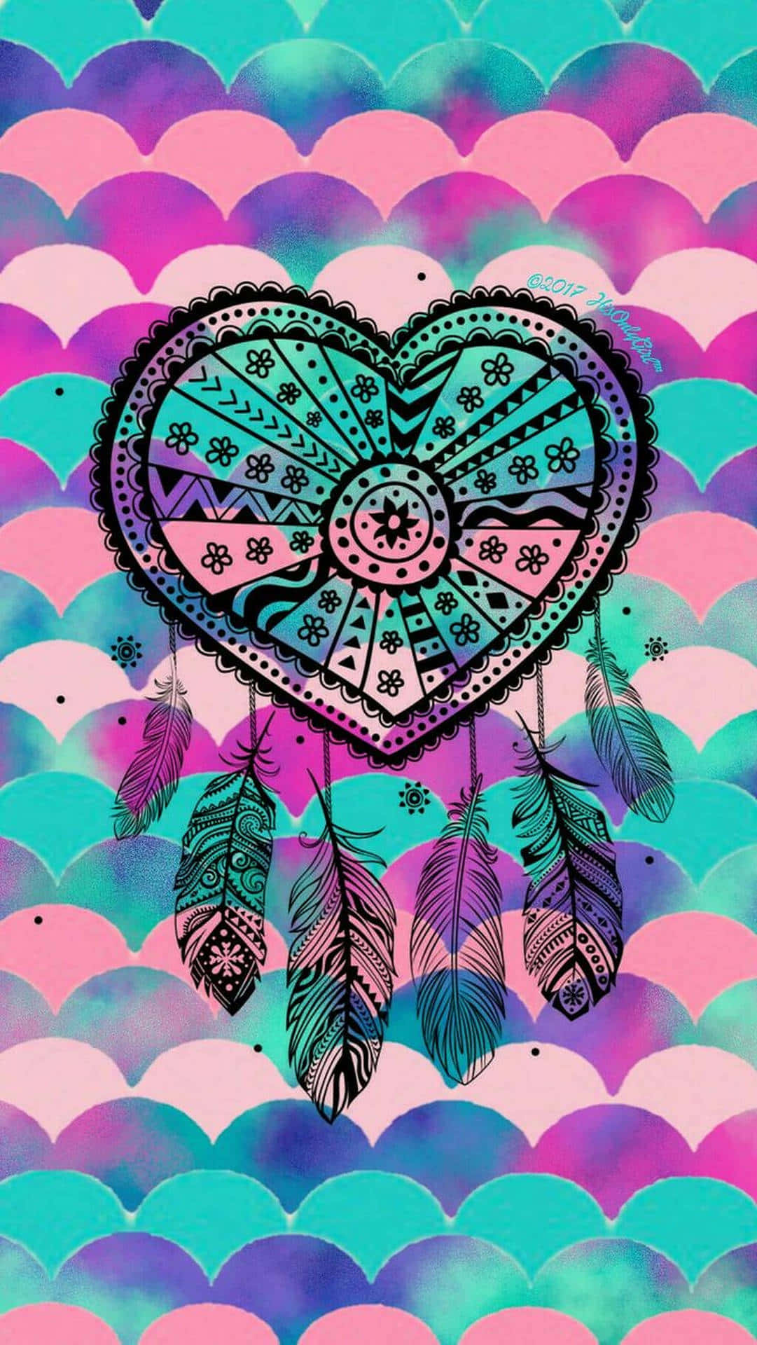 Native Heart-Shaped Dreamcatcher Wallpaper