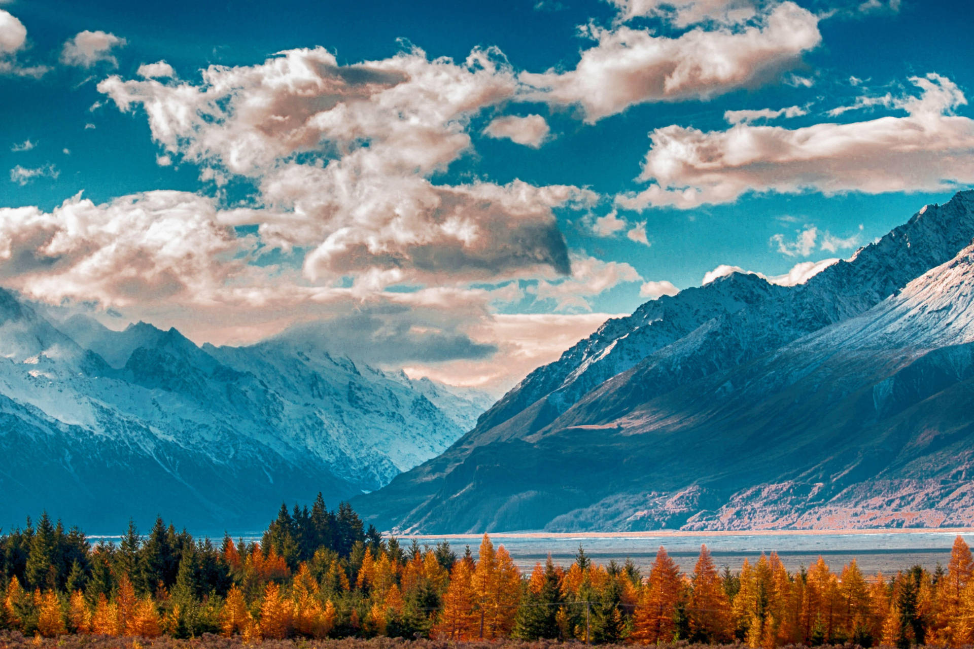 "Beautiful mountain landscape in 4K resolution" Wallpaper