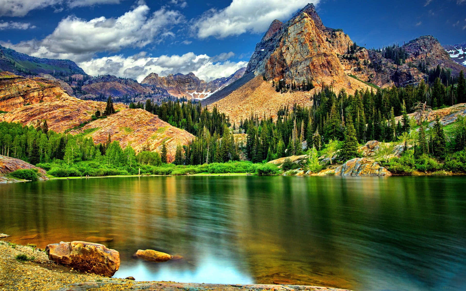 Beautiful Lake Nature Picture