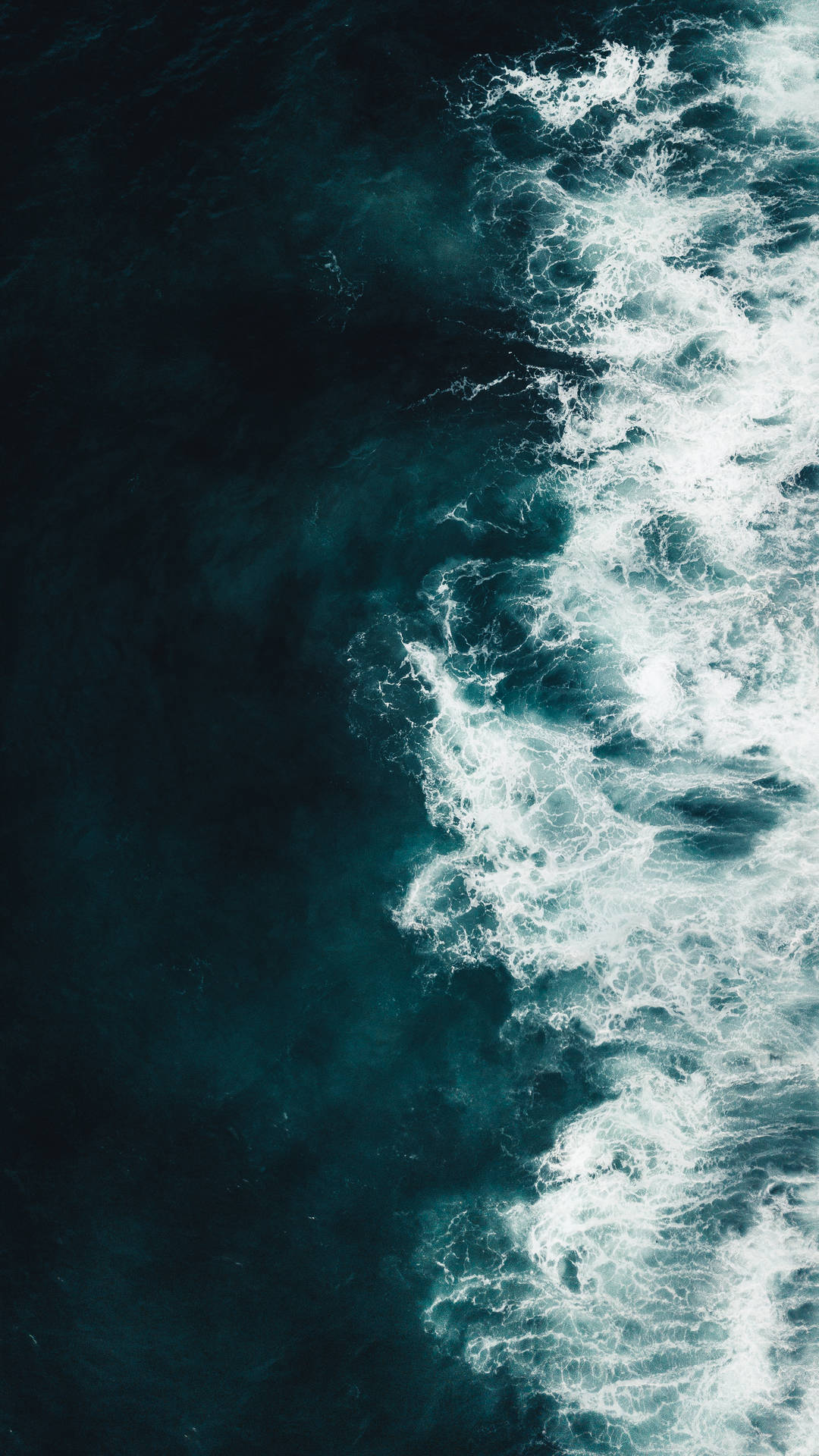 Majestic Navy Blue Ocean Wave Wallpaper
