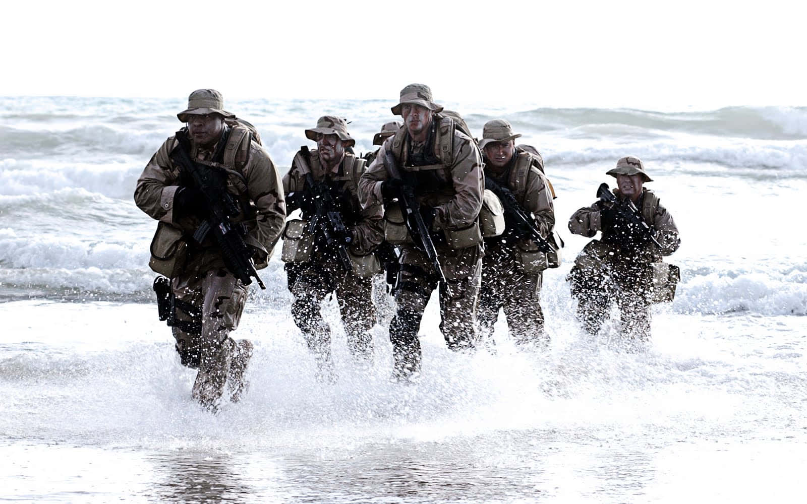 Navy Seals bravely protecting and serving the US Wallpaper