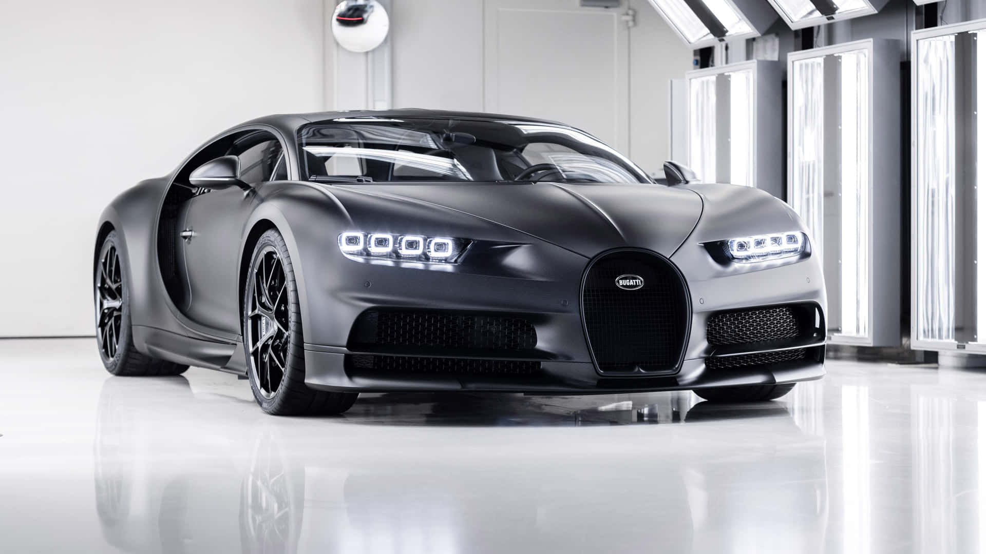 Belystkraft - Oplev Hastighed Med Neon Bugatti Wallpaper