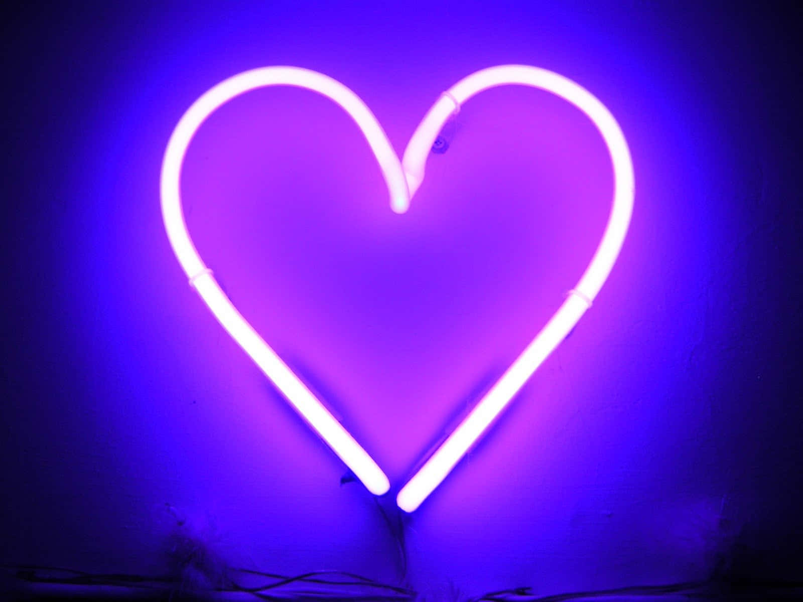 Minimalist Purple Neon Heart Light Photograph Wallpaper