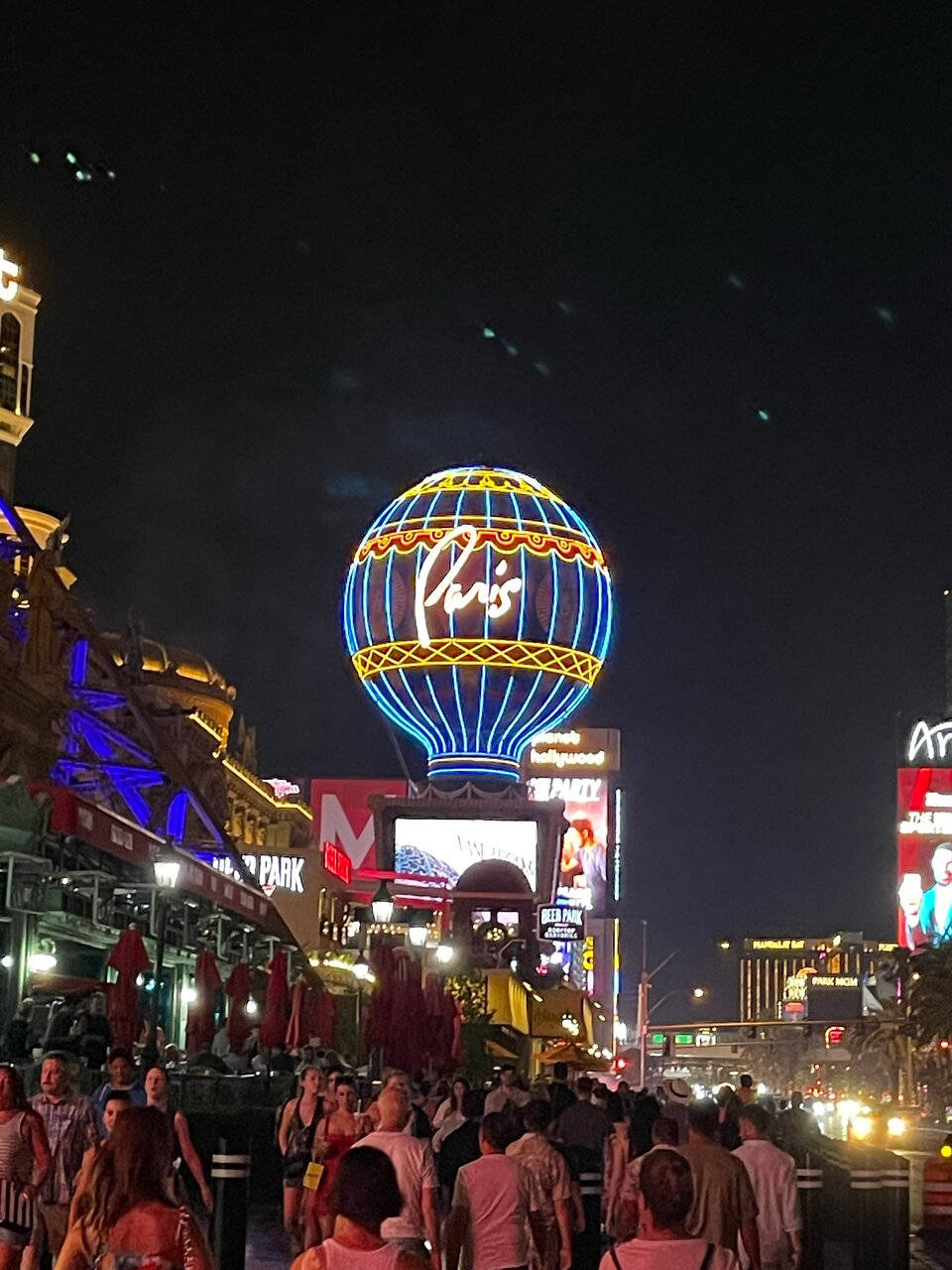 Neon-lighted Montgolfier Hot Air Balloon Paris Las Vegas Wallpaper