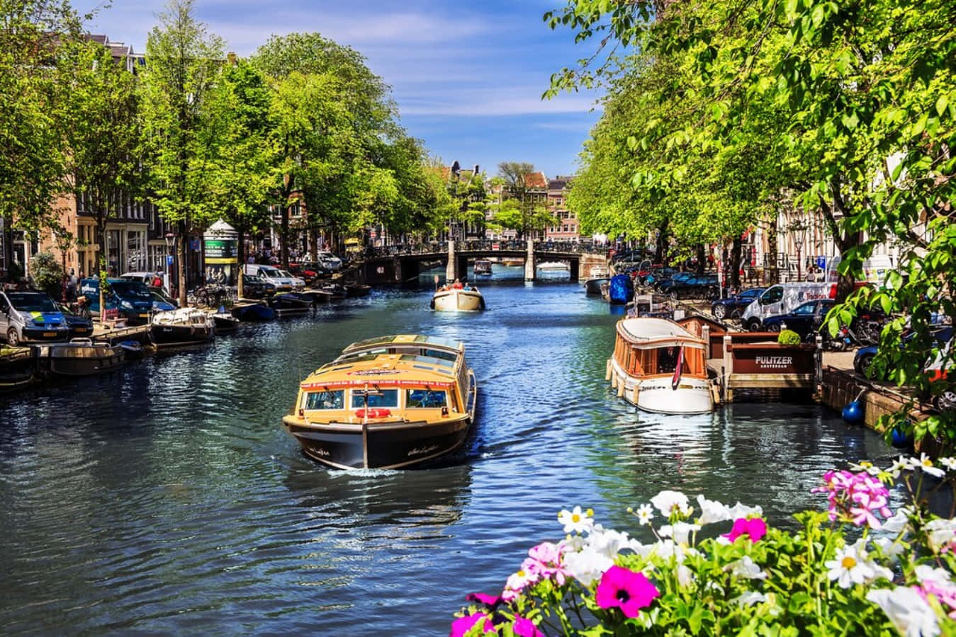 Enförtrollande Kanalscen I Nederländerna.