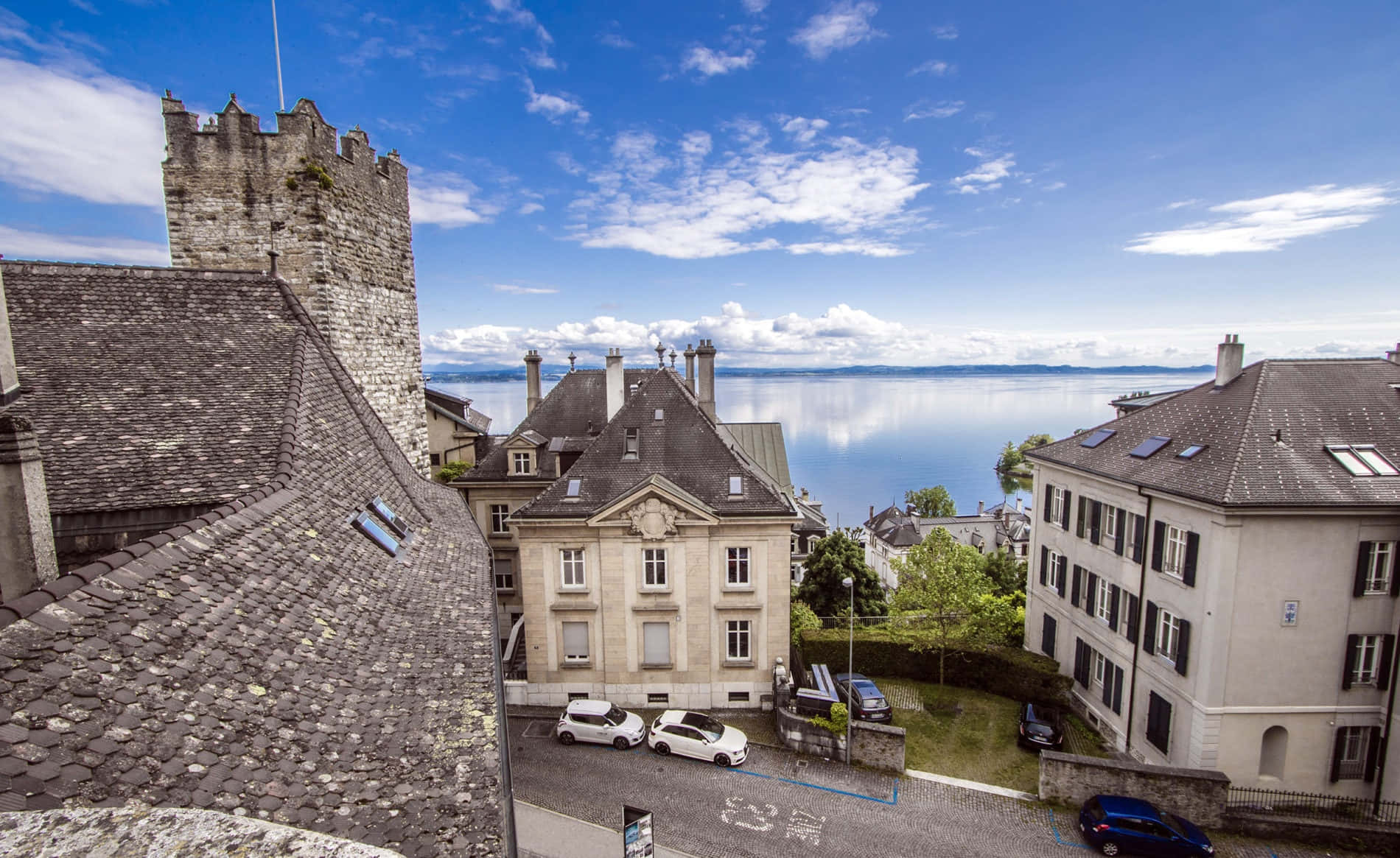 Neuchatel Castleand Lake View Wallpaper