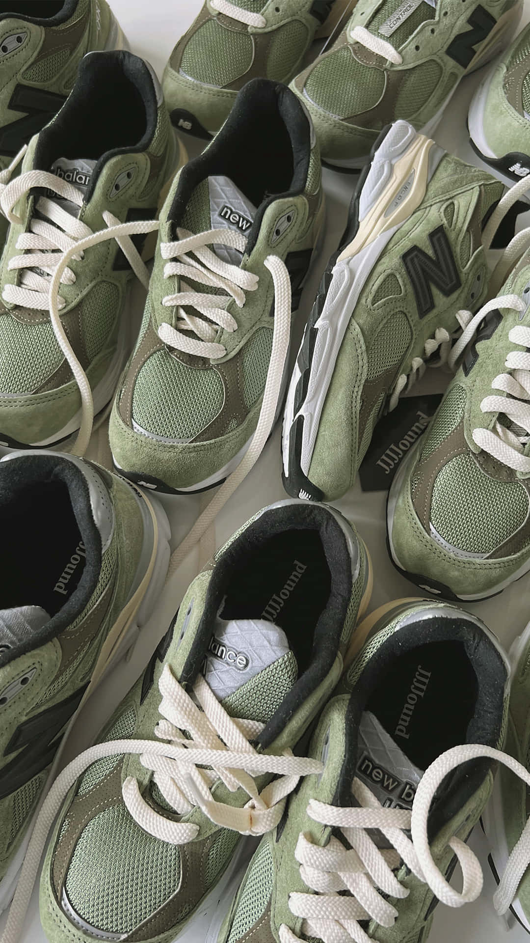 New Balance 990s Green Sneakers