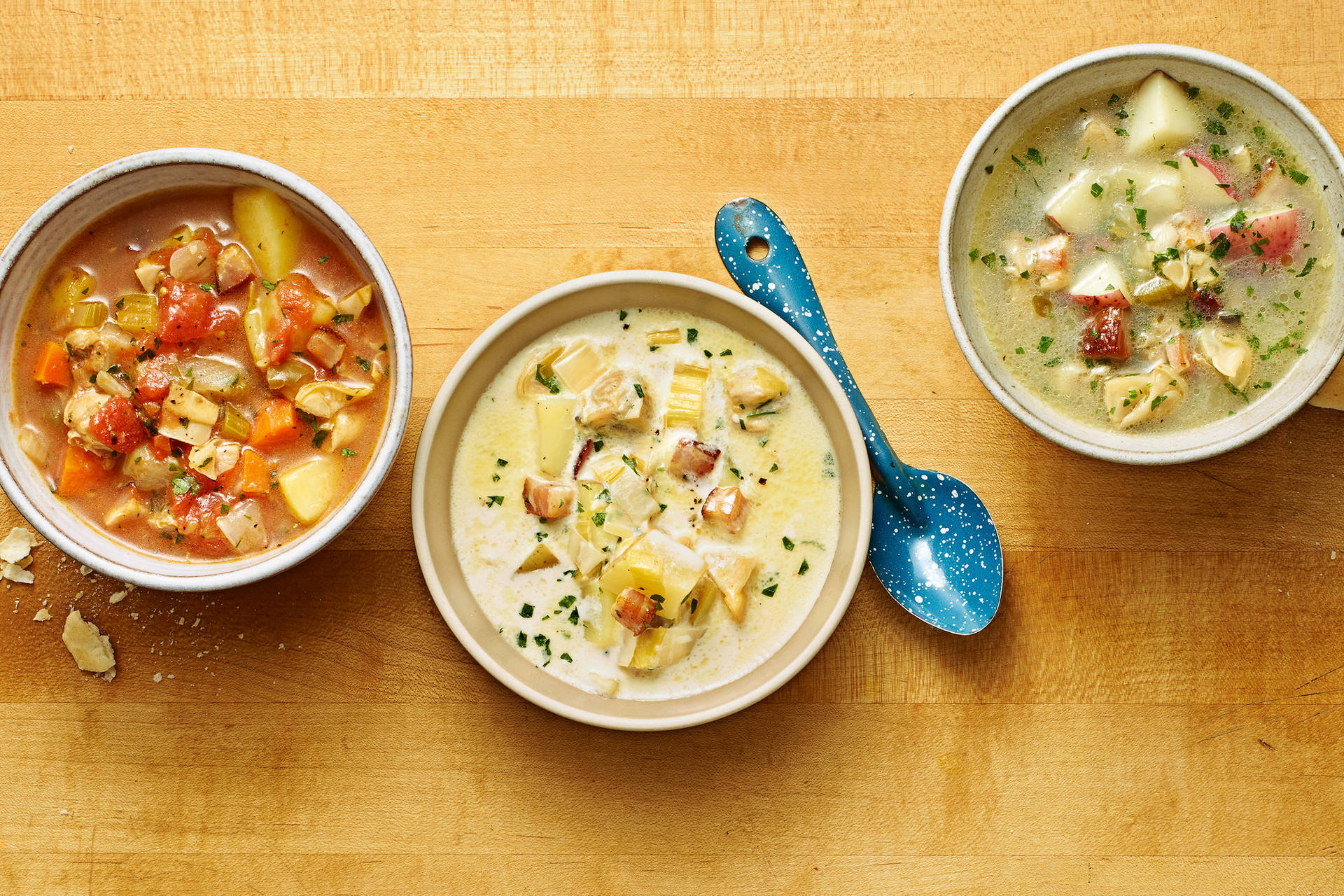Exquisite New England Clam Chowder Wallpaper