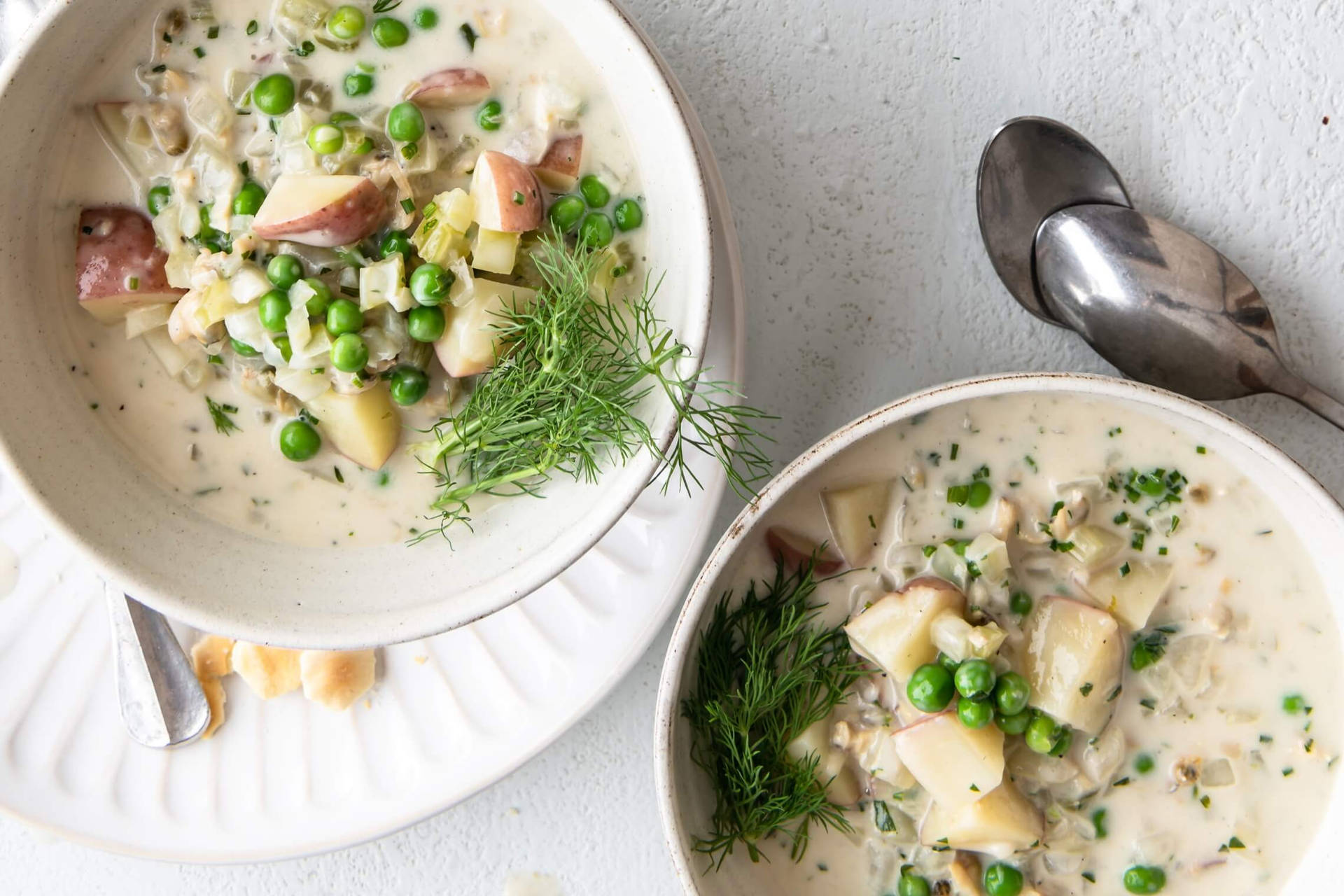 New England Clam Chowder With Peas And Dill Wallpaper