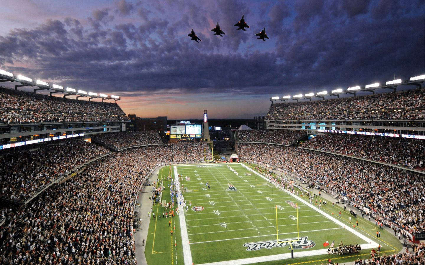 New England Patriots Crowded Stadium