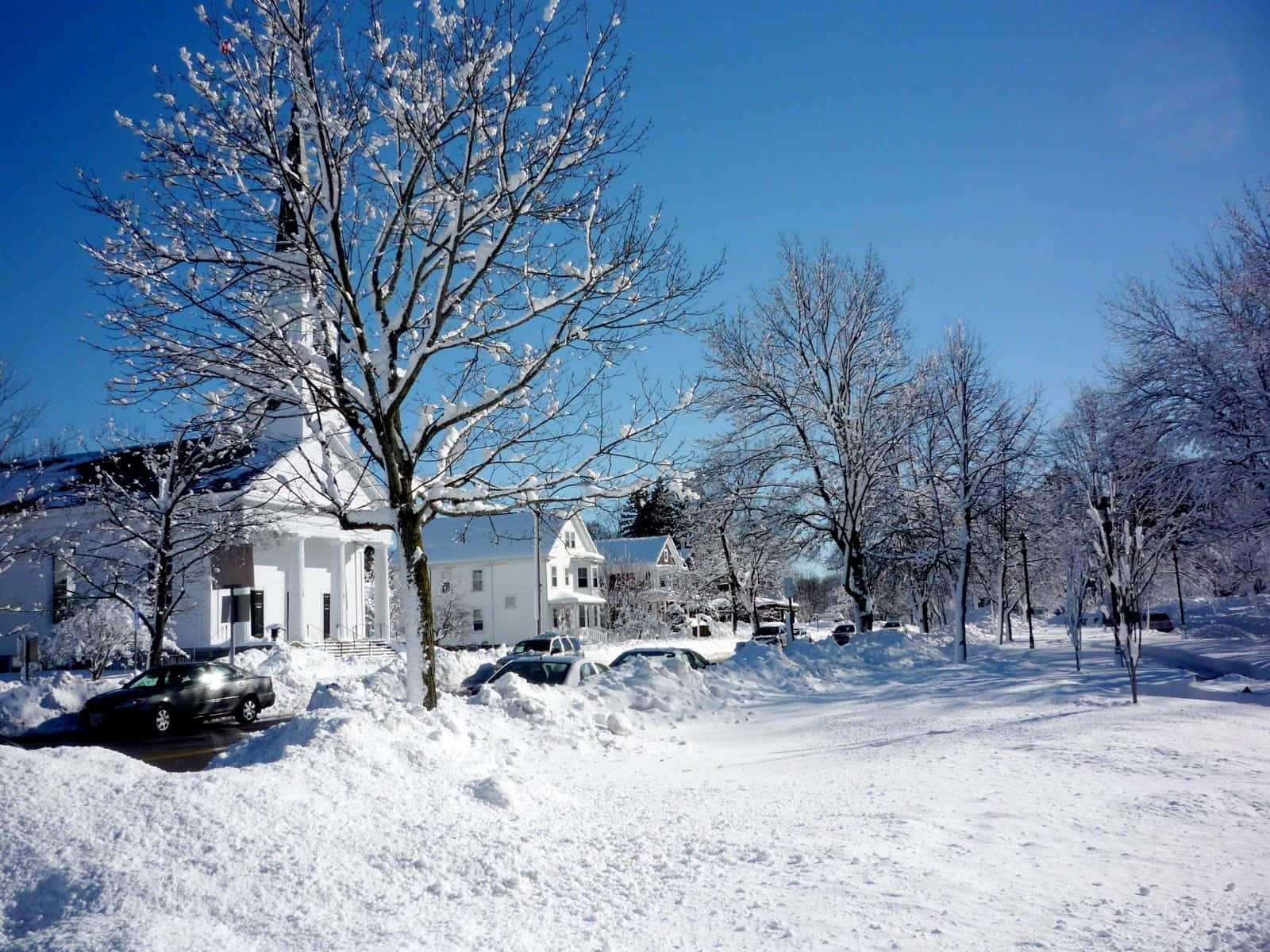 New Hampshire Winter Neighborhood Wide Angle Shot Wallpaper