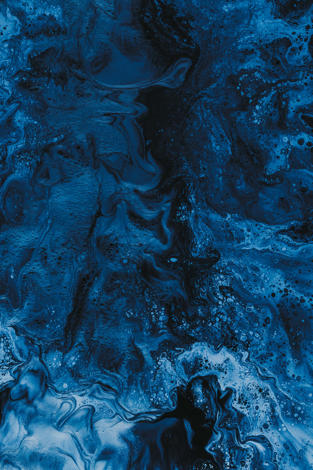 Enblå Vattenyta Wallpaper