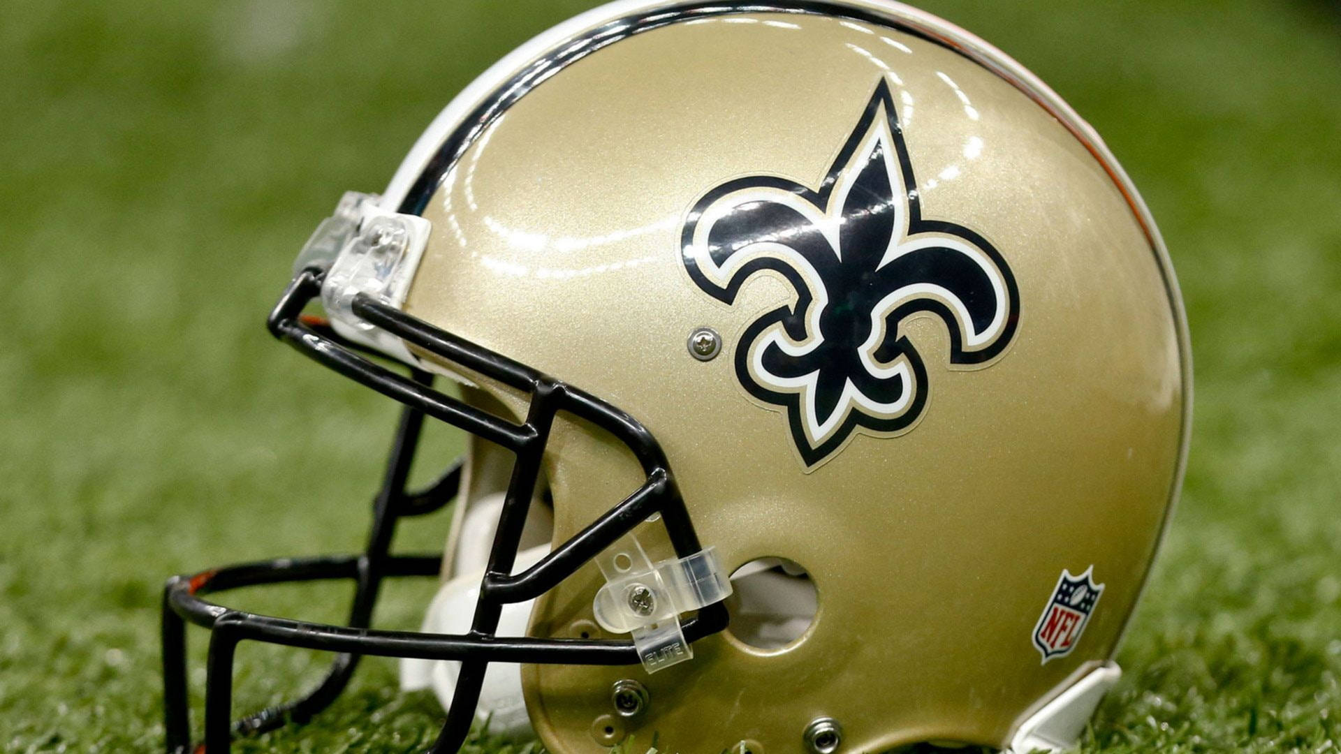 New Orleans Saints Revolution Helmet