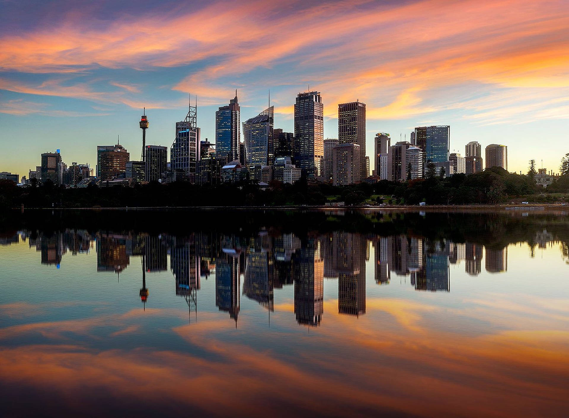 New South Wales City Reflection Wallpaper