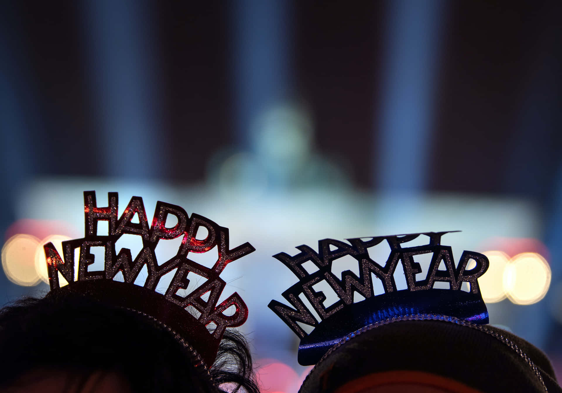 Celebrea Chegada De 2021 Brindando Ao Ano Novo!