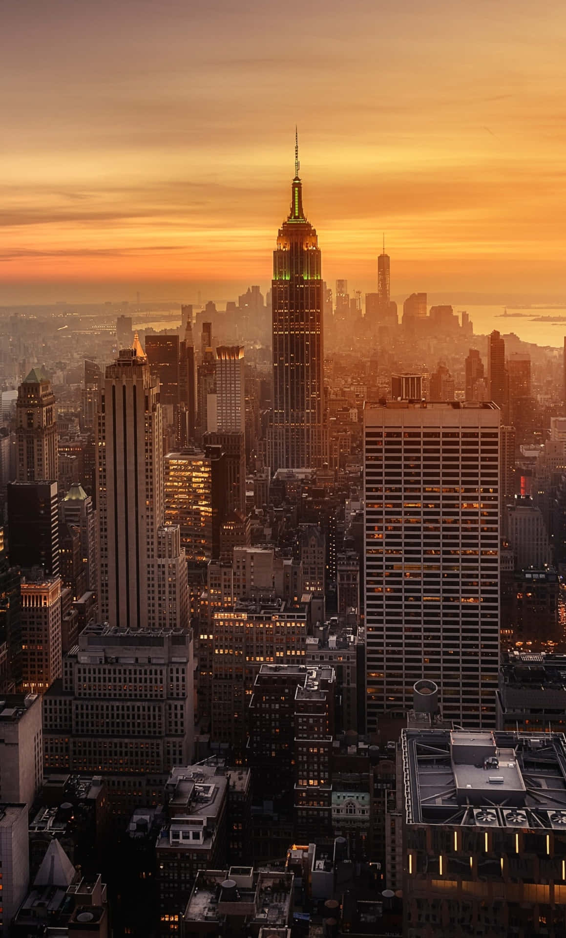 Bygninger og solnedgang himmel New York City 4K Ultra HD Tapet Wallpaper