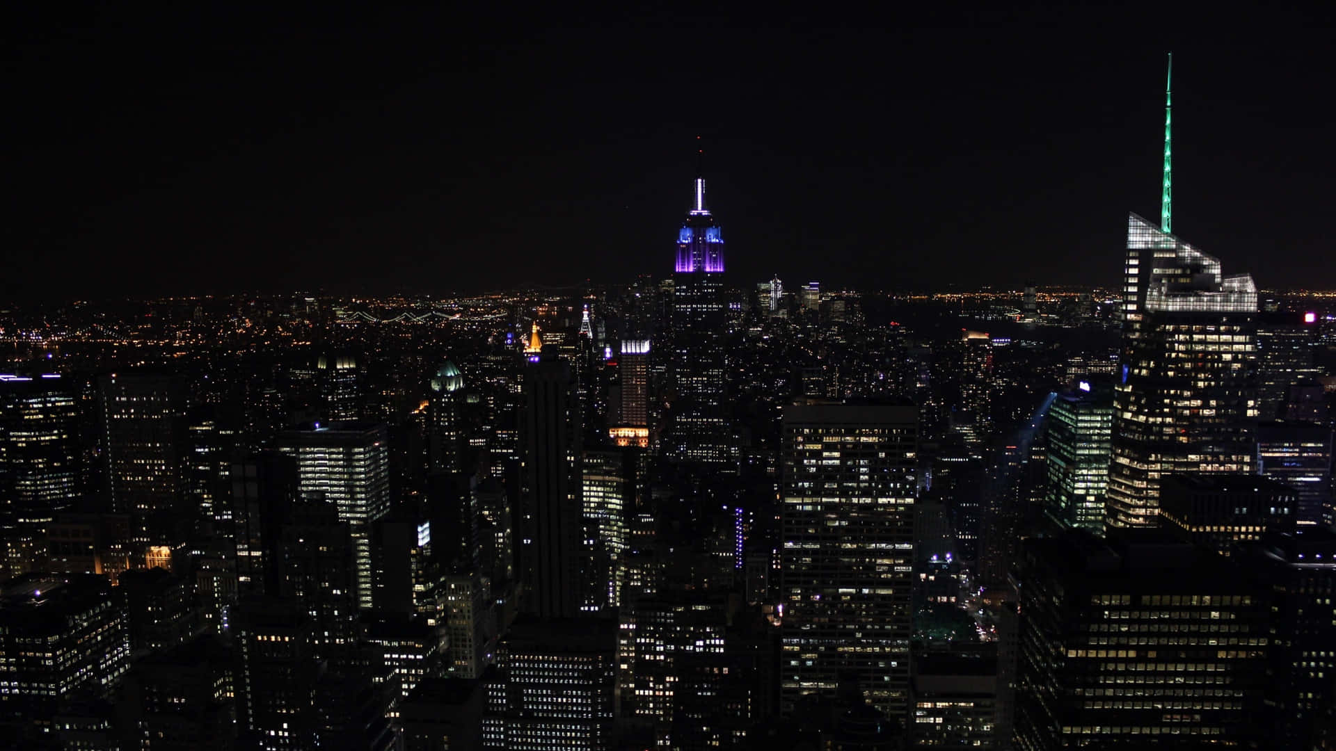 The Spectacular New York City Skyline Wallpaper