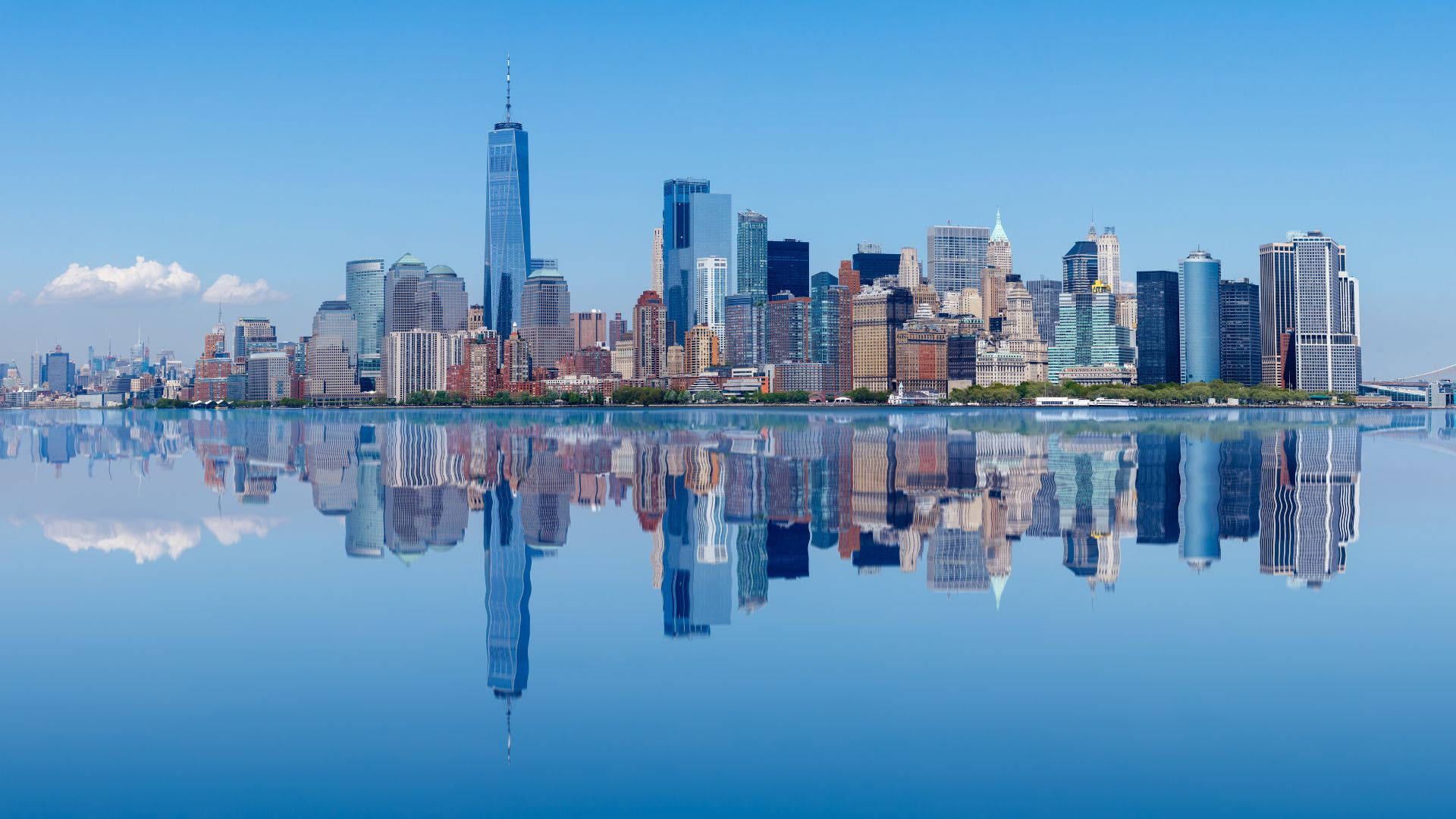 New York City Desktop Reflection On Hudson Water Wallpaper