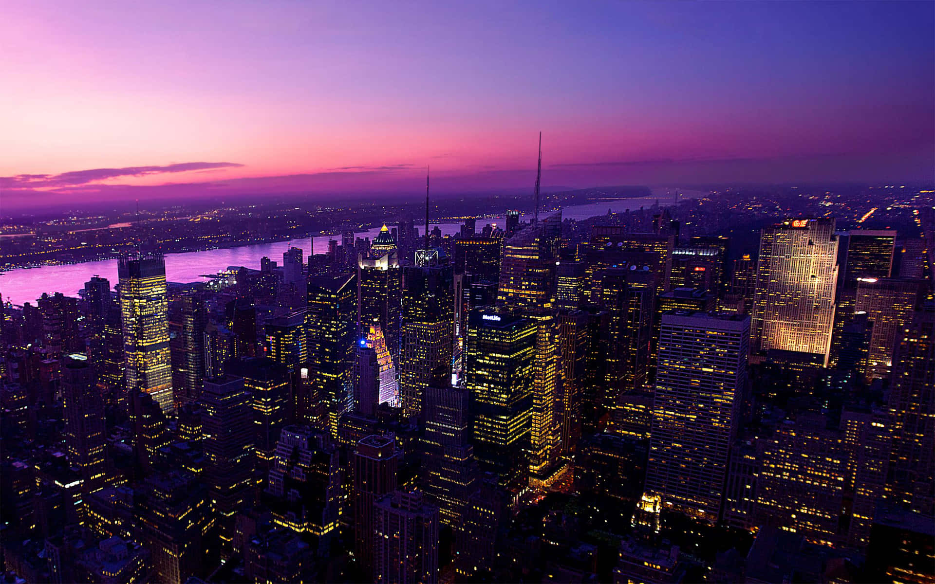 Purple Sky New York City Laptop Wallpaper