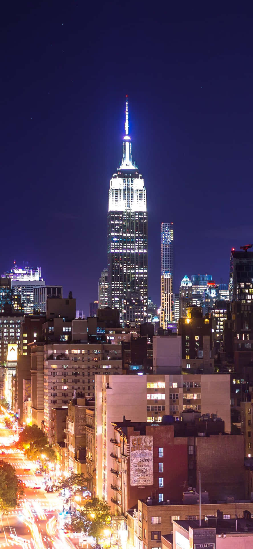Stor nattvisning av New York City. Wallpaper