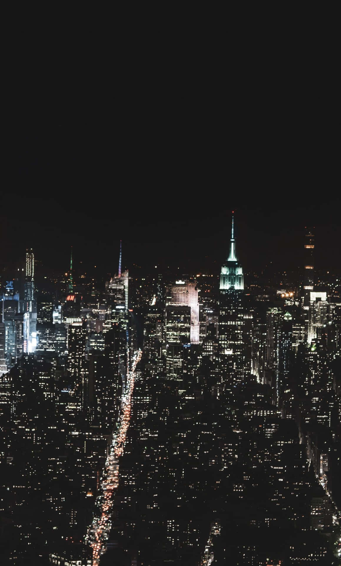 Newyork City Erstrahlt In Der Nacht Wallpaper