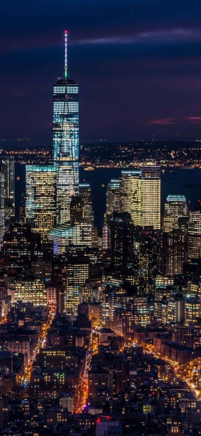 Lucesnocturnas De La Ciudad De Nueva York En Iphone. Fondo de pantalla