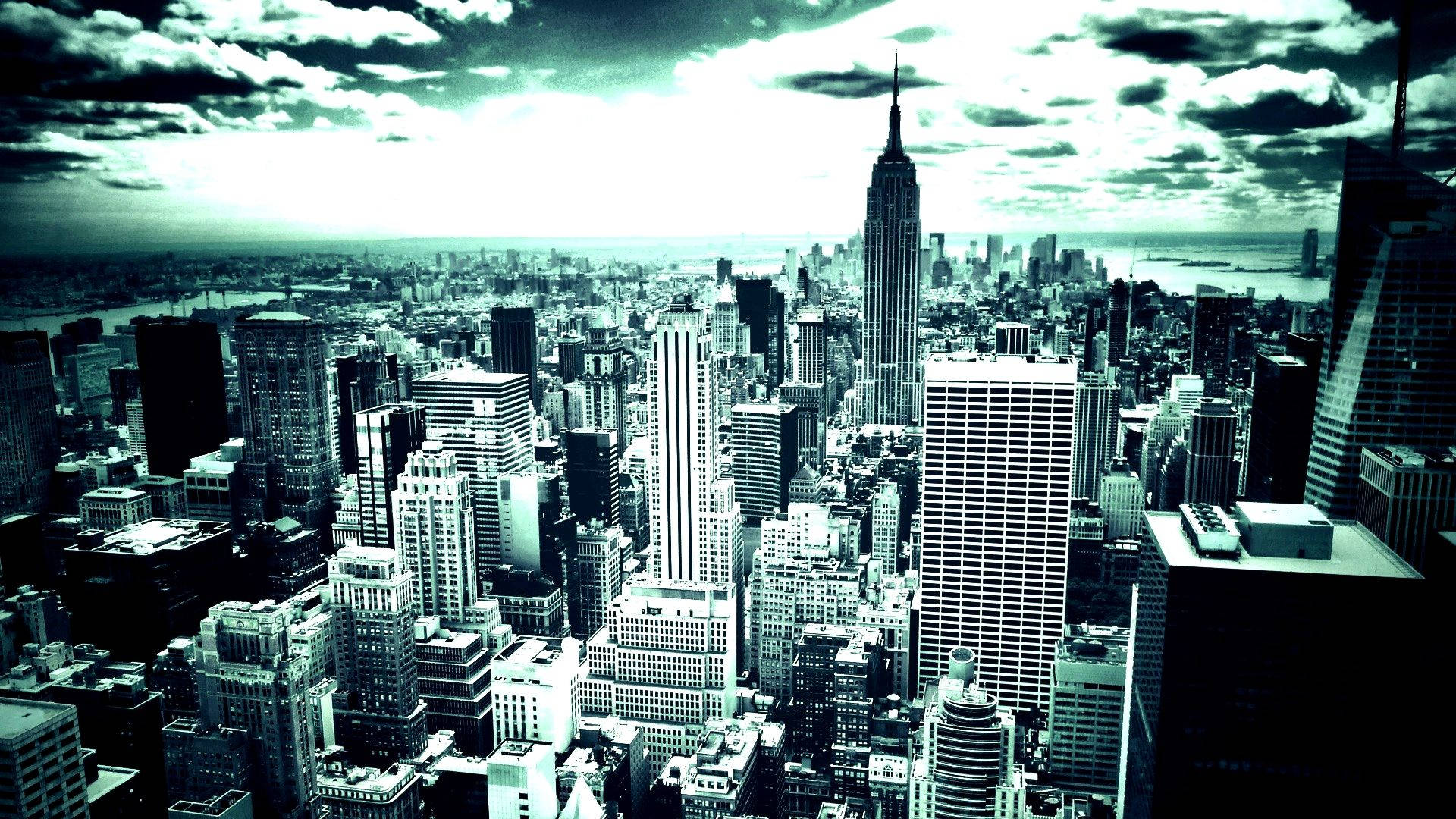 New York Hd In Dark Green Filter