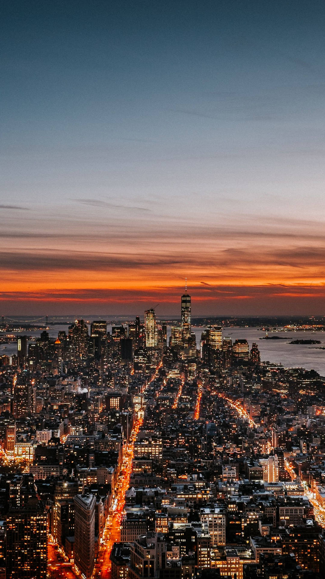 Capturing the Beauty of New York, Looking through an iPhone Wallpaper