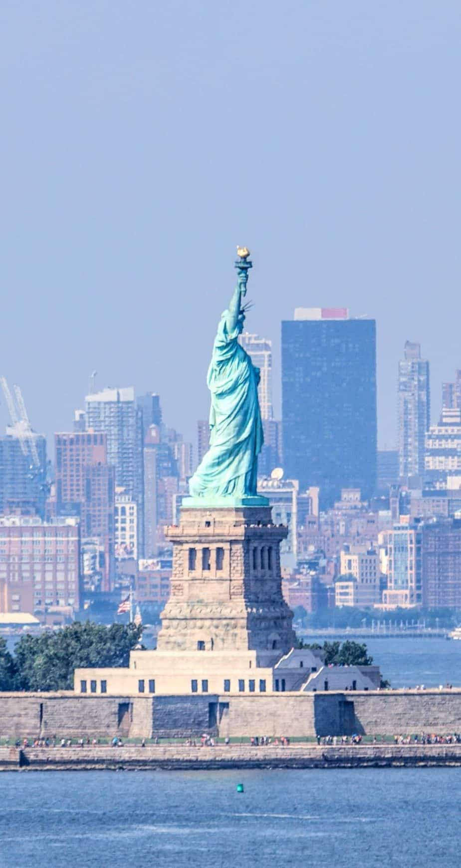 Newyork Hd Per Iphone Con La Statua Della Libertà Sfondo