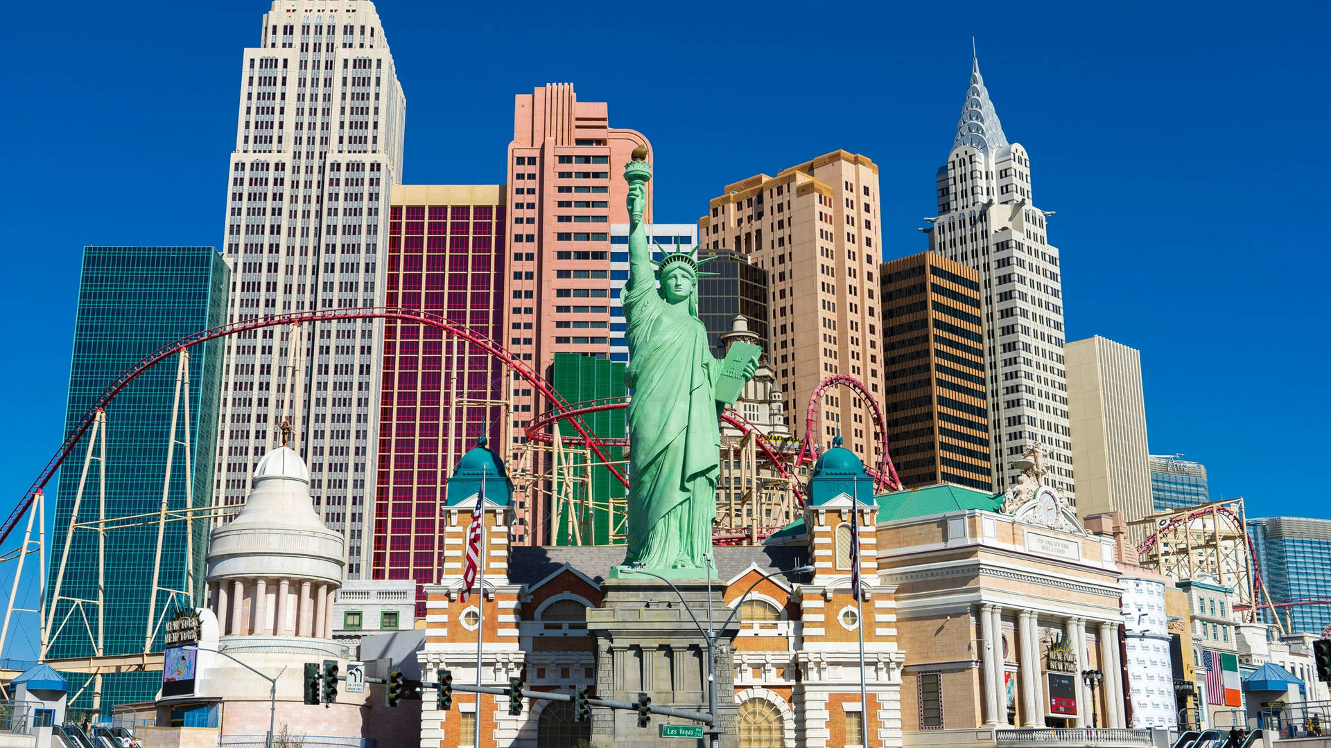 Caption: Iconic view of the New York-New York Hotel in Las Vegas Wallpaper