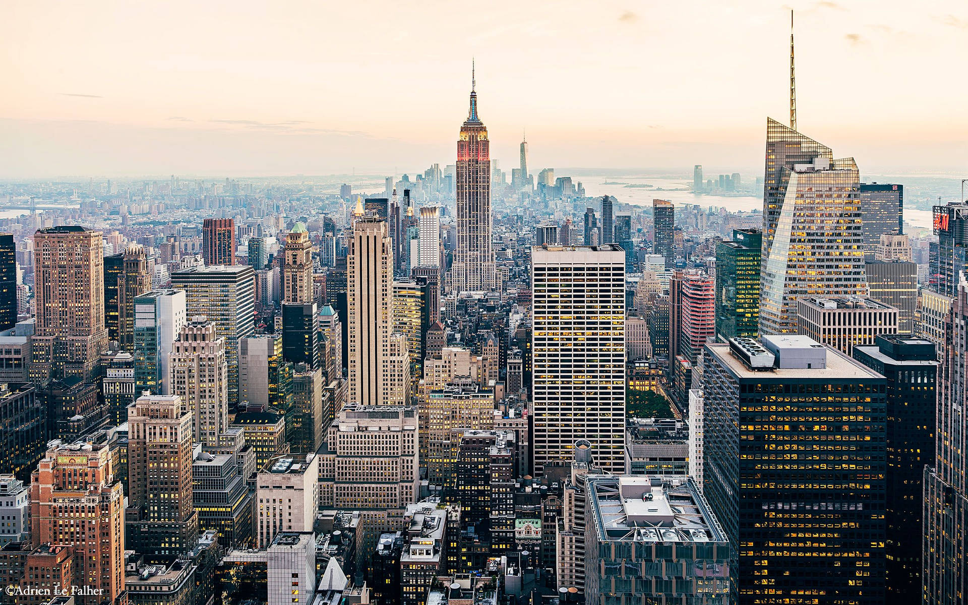 New Yorks Skyline 2560 X 1600 Wallpaper