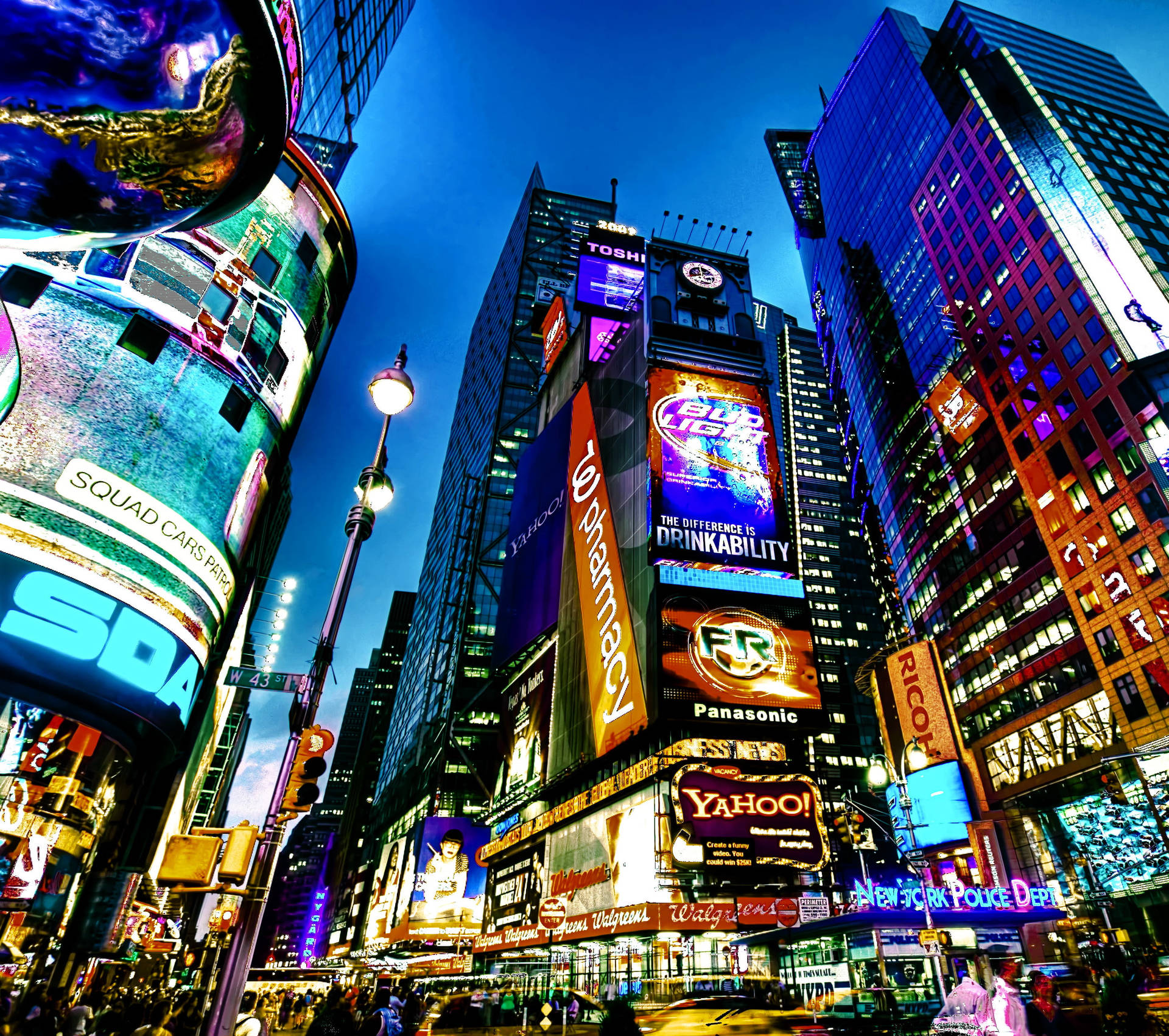 Explore the Explore The Bustling Streets of New York Wallpaper