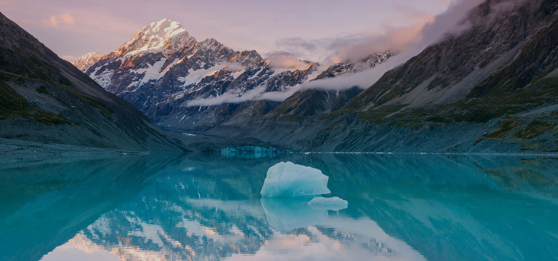 Experience New Zealand's Sparkling Landscapes