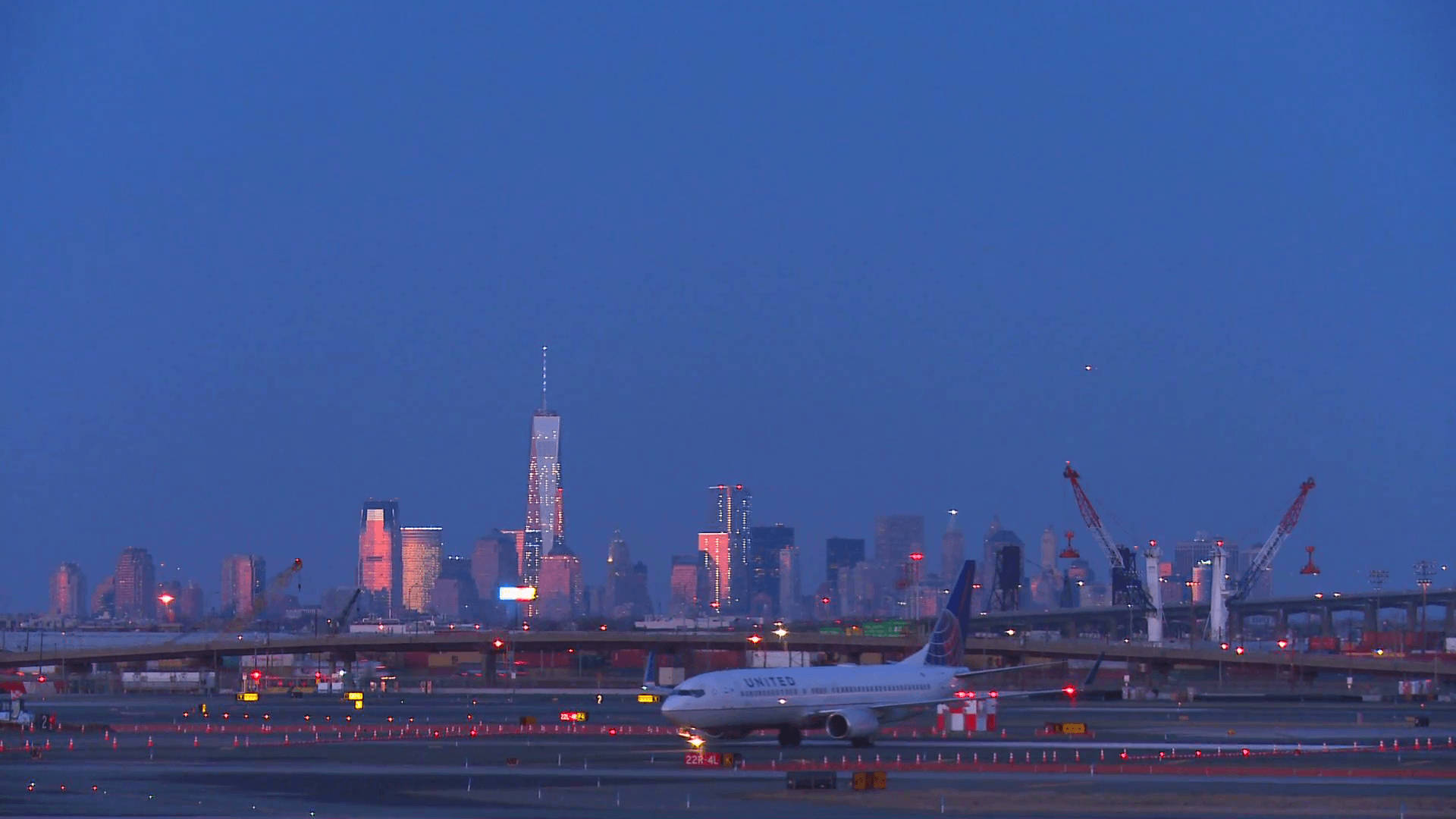 Majestic Night View of Newark Liberty International Airport Wallpaper