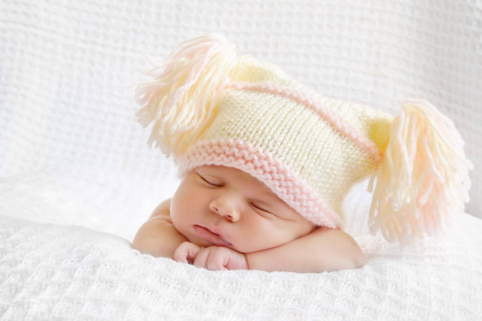 Cabellosde Bebé Recién Nacido Tejidos A Ganchillo Fondo de pantalla