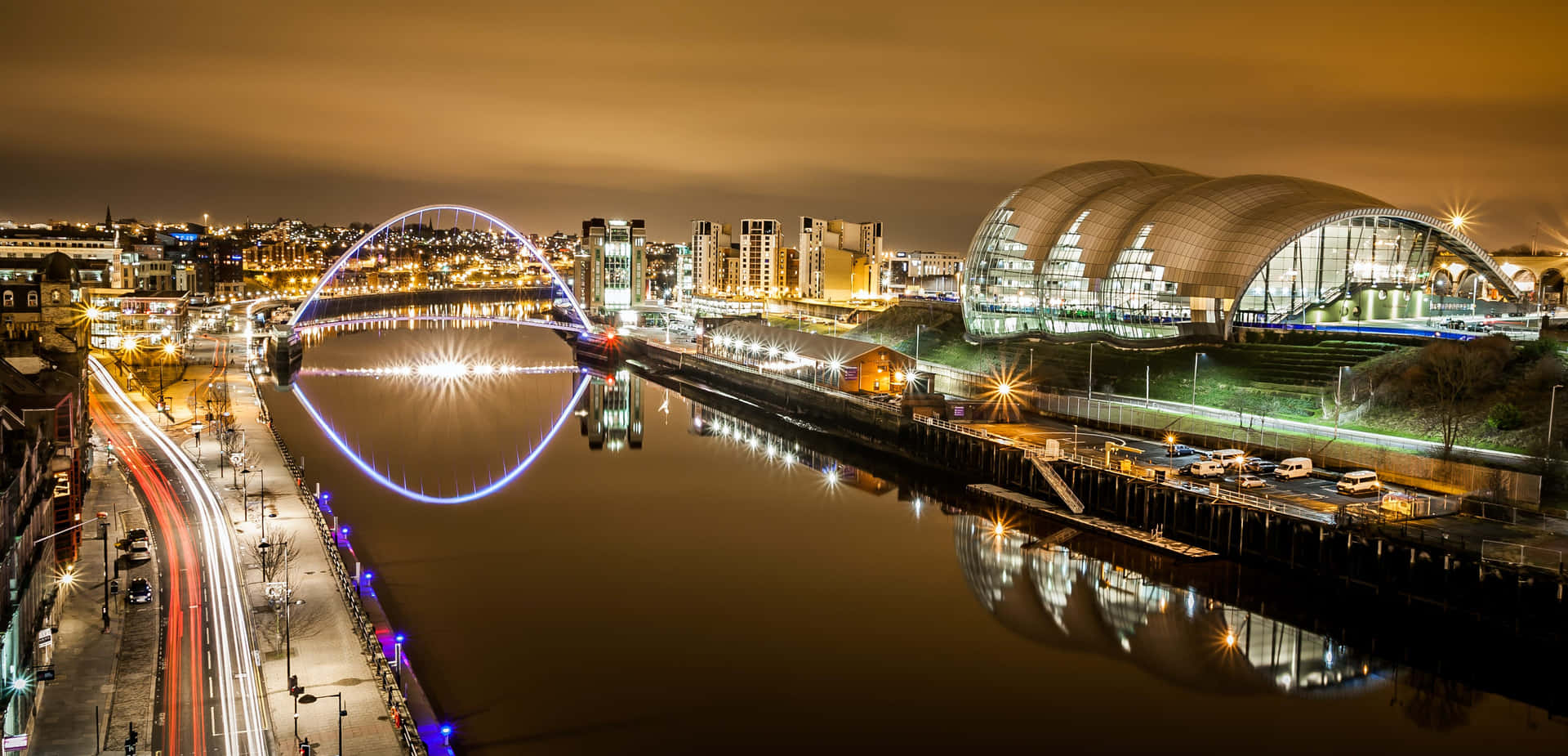Newcastle Upon Tyne Night Skyline Wallpaper
