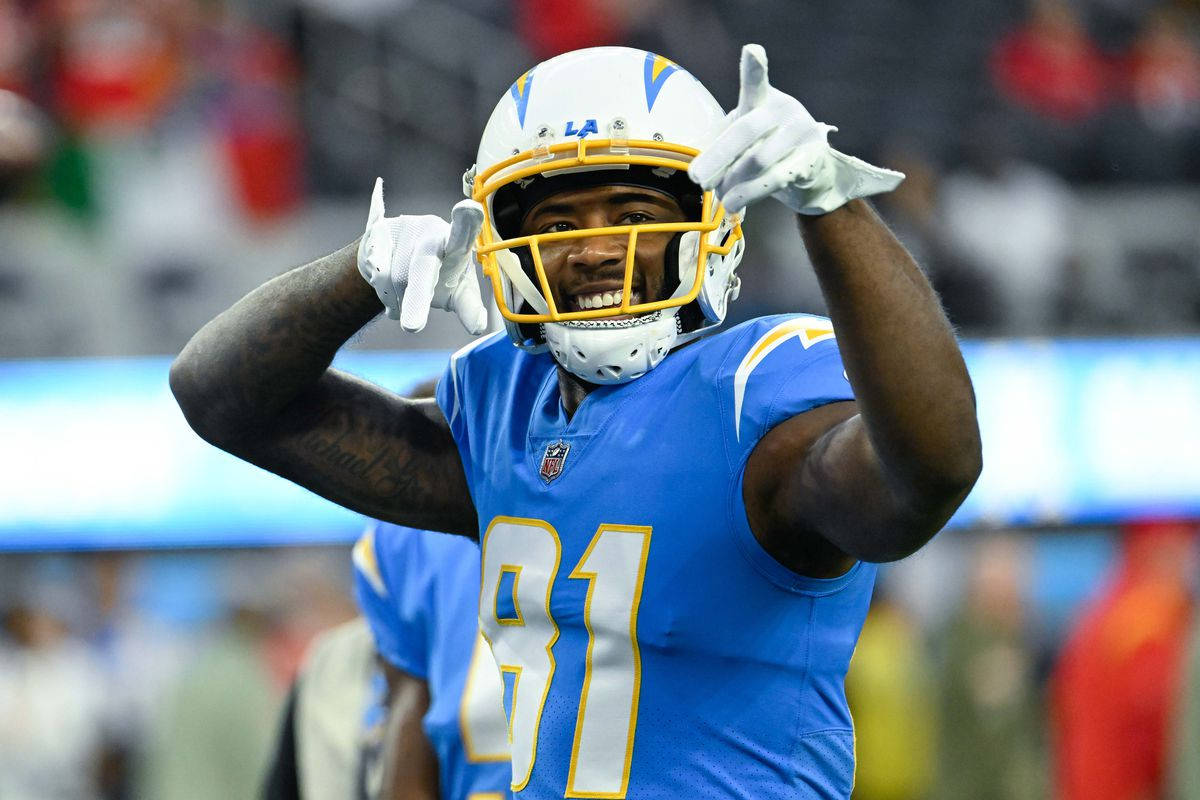 Nfllos Angeles Chargers Spelare Mike Williams. Wallpaper