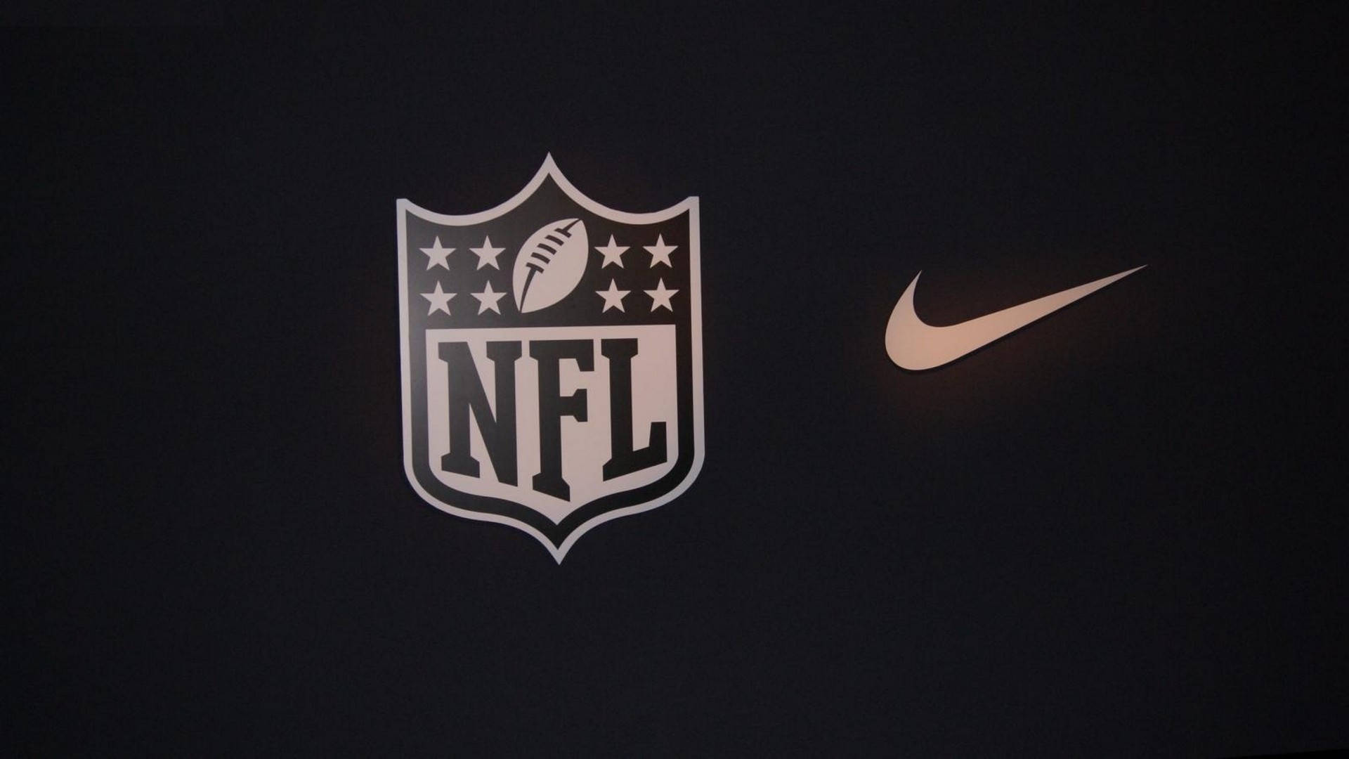 Nfl With Nike Wallpaper