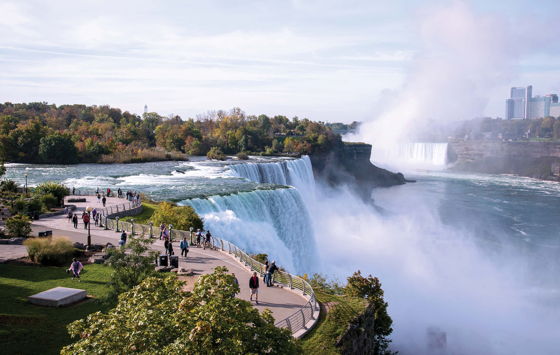 Erlebensie Die Schönheit Und Die Unbändige Kraft Der Niagarafälle