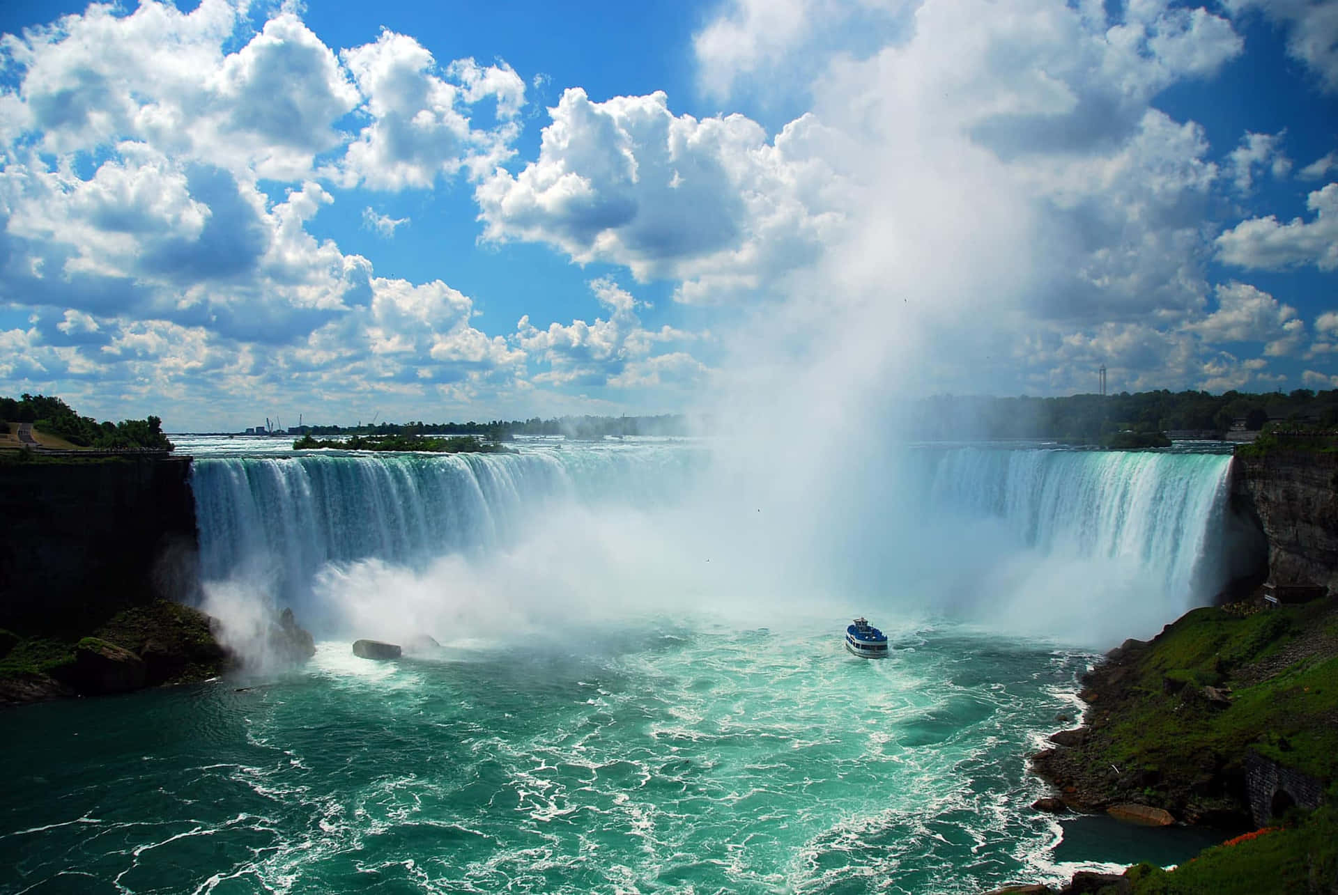 "The majesty of Niagara Falls"