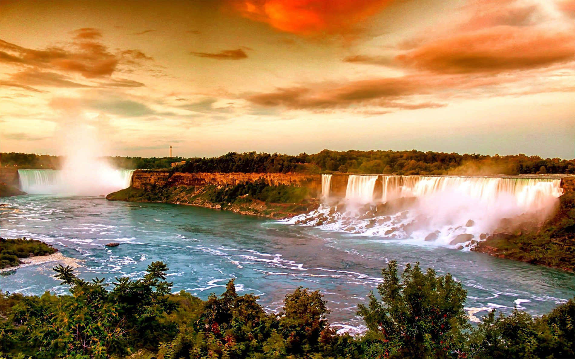 Enflygande Vy Över Kanadas Ikoniska Niagarafallen