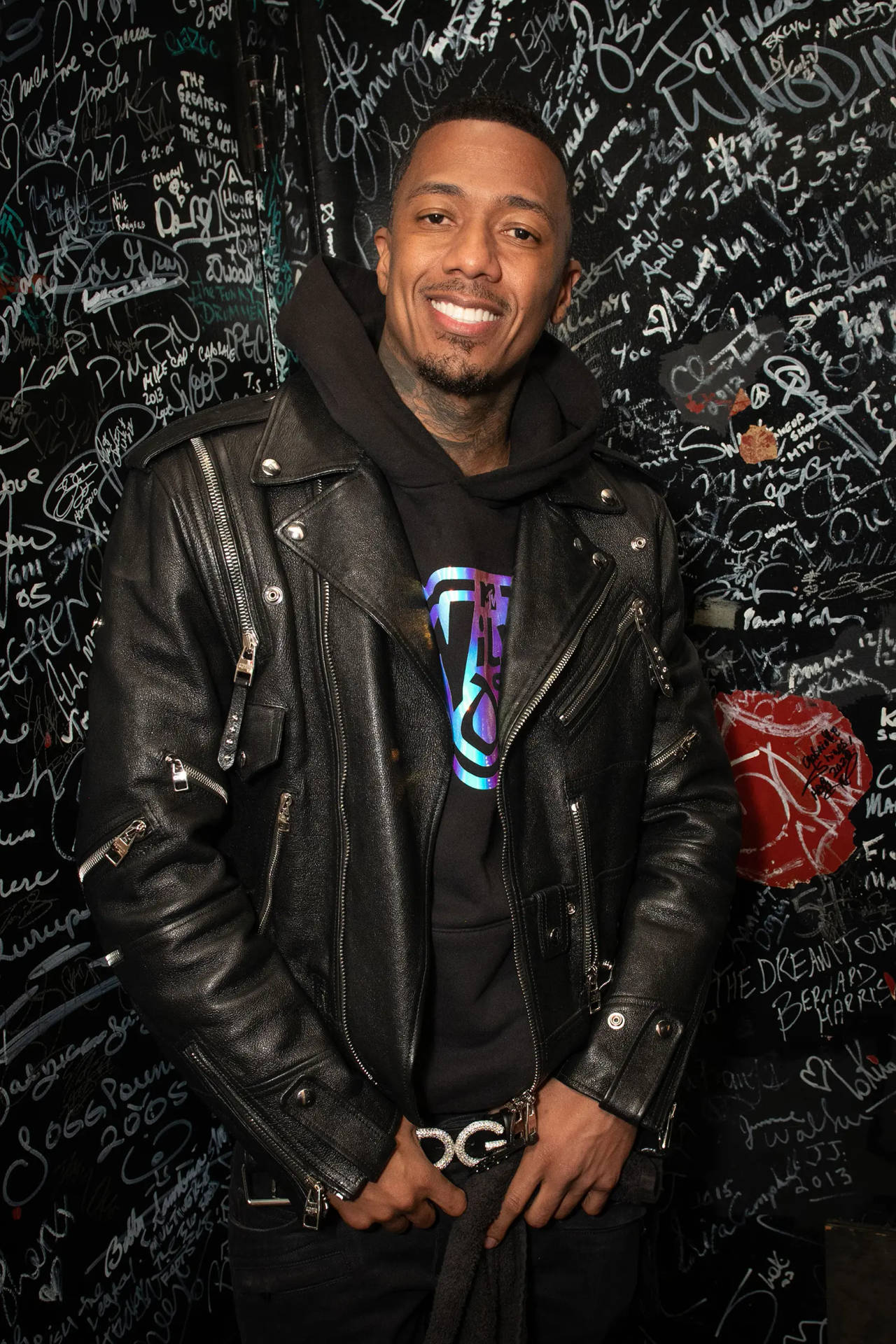 Nick Cannon In Autograph Room