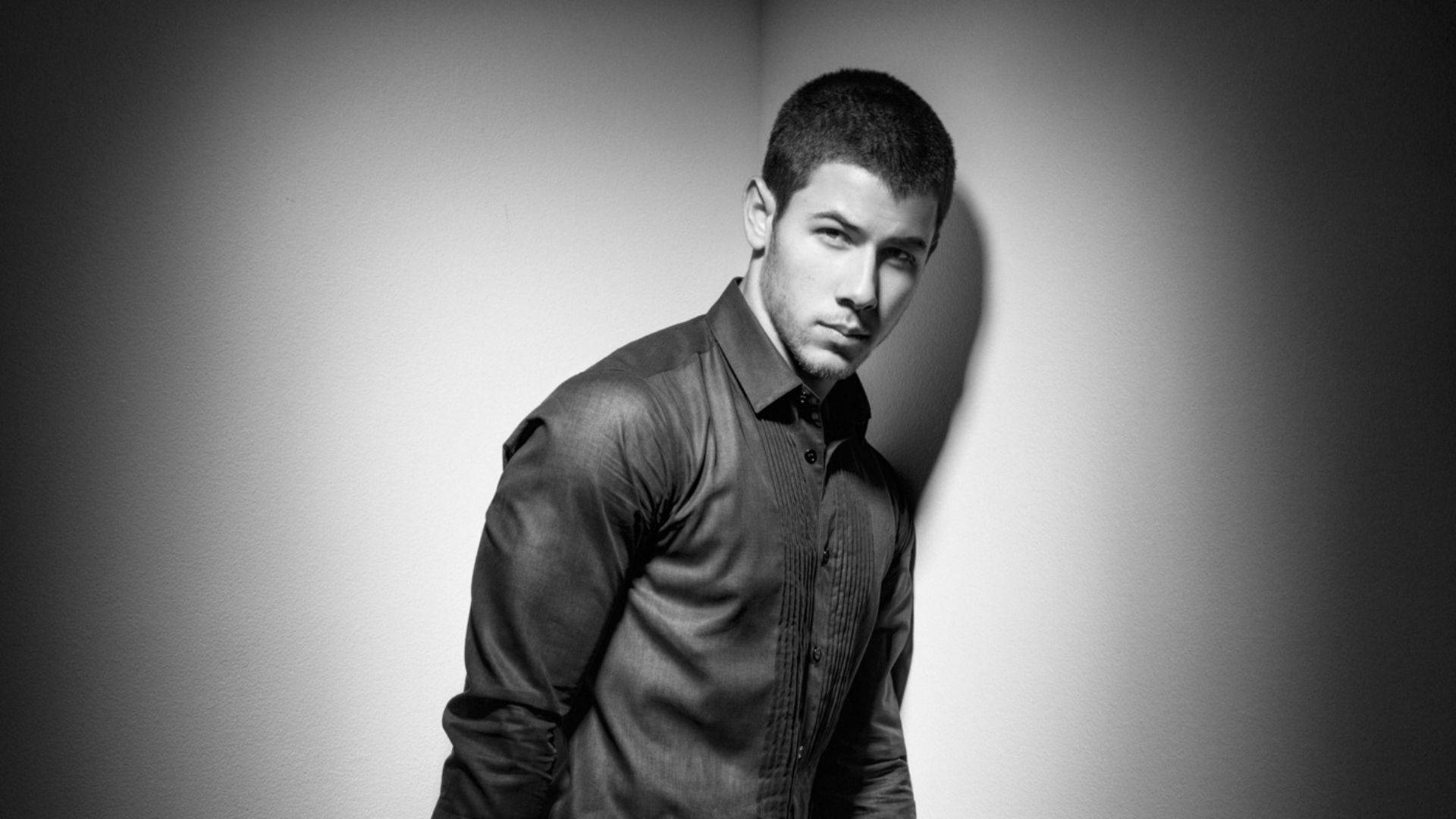 Nick Jonas I Rampelyset Wallpaper