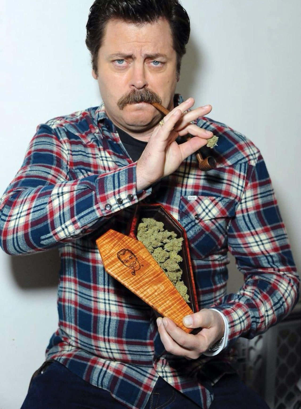 Actor Nick Offerman looking into the camera Wallpaper