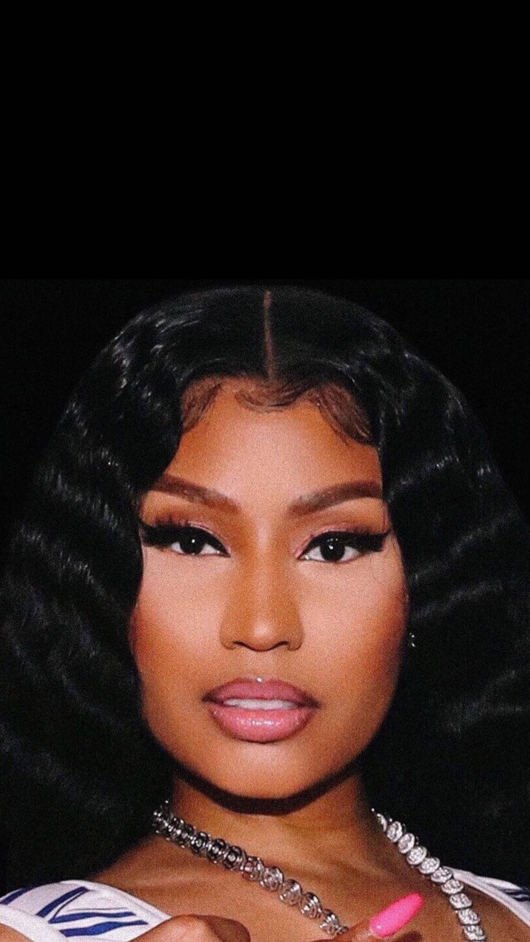 Nicki Minaj Close-up Image Wallpaper