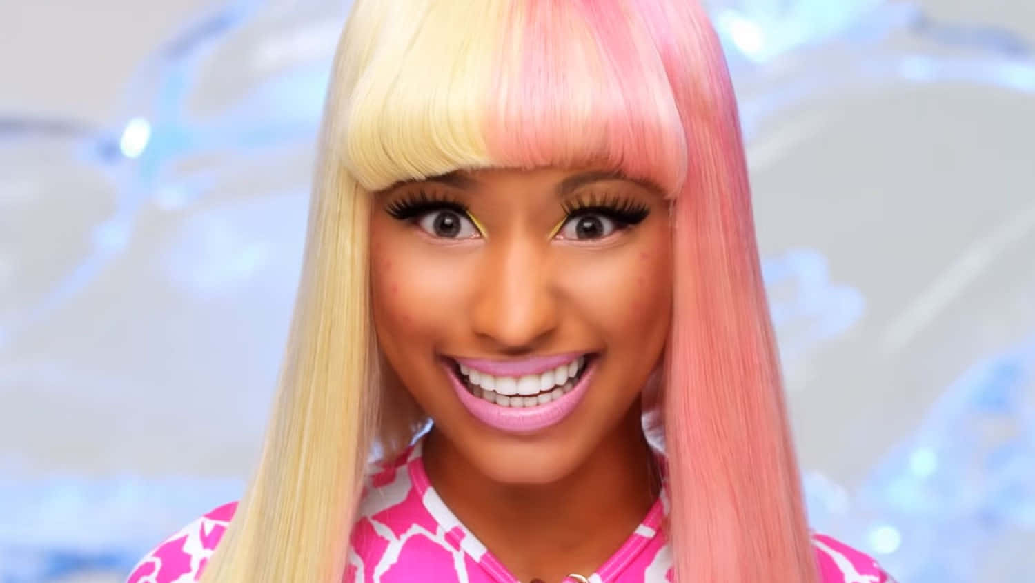 Nicki Minaj styling in her iconic look