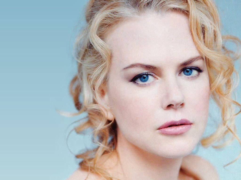 Nicole Kidman Serious Looking Face