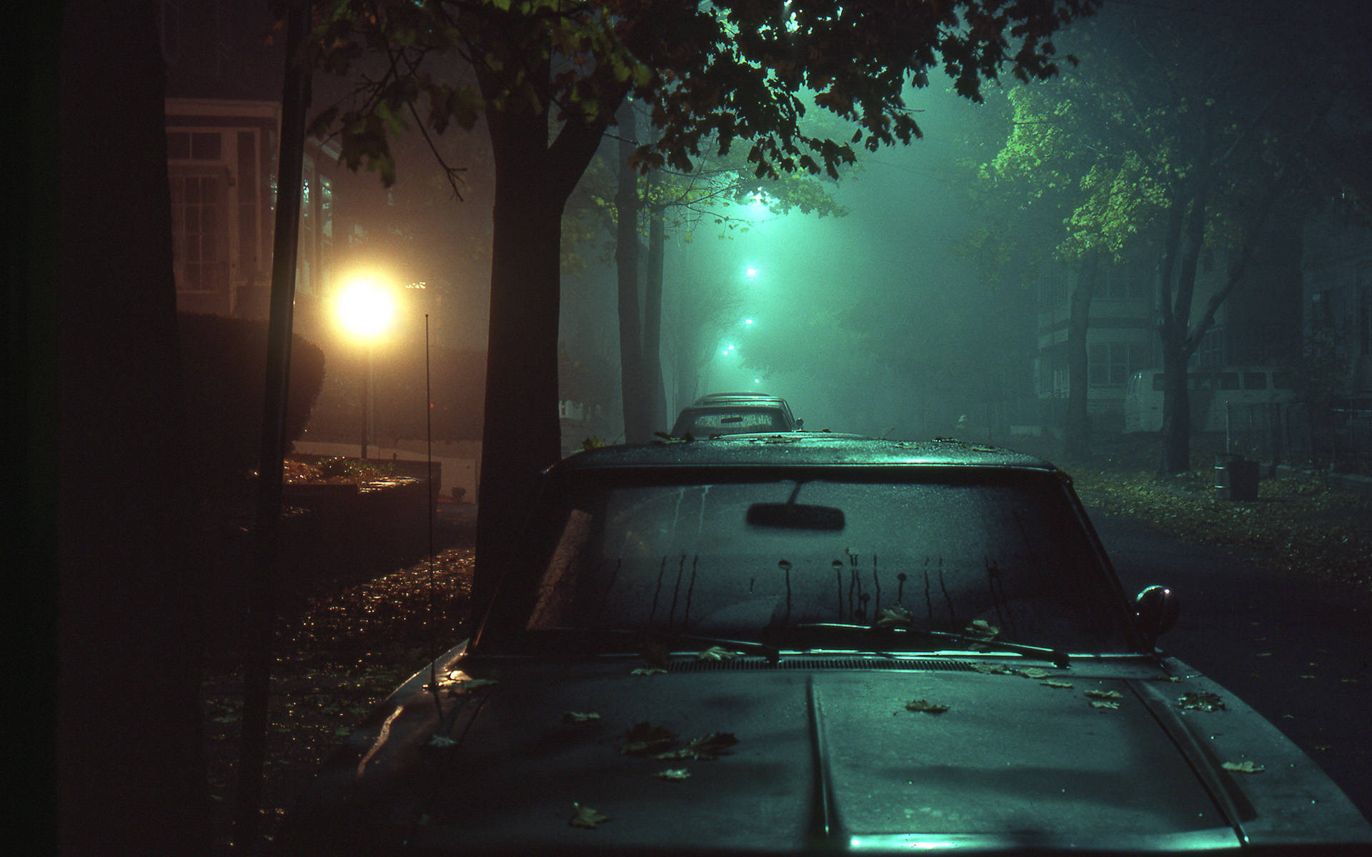 Night Aesthetic Yellow And Green Street Wallpaper